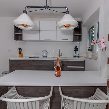 Apartmani Kecman Crikvenica Exterior photo
