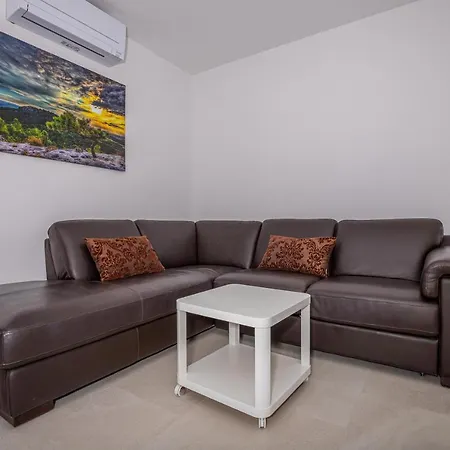 Apartmani Kecman Crikvenica Exterior photo