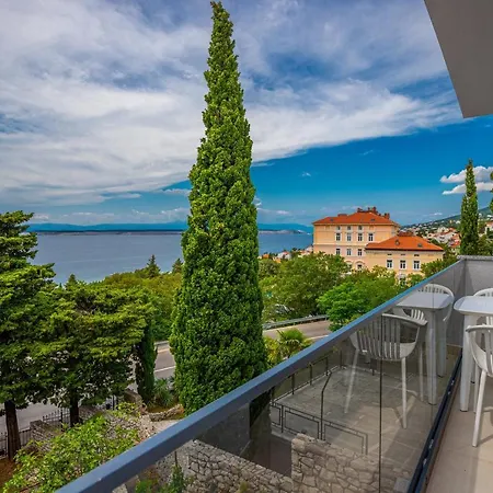 Apartmani Kecman Crikvenica Exterior photo
